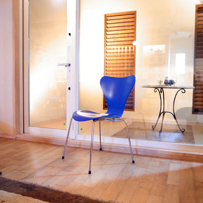 Arne Jacobsen / アルネ・ヤコブセン　セブンチェア　3107　フリッツ・ハンセン メイン画像