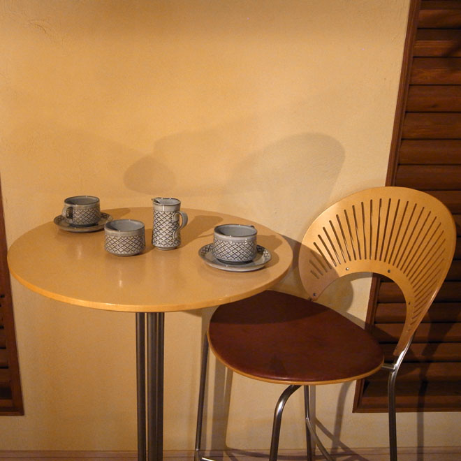 ナナ・ディッツェル 8006トバゴカフェテーブル | 北欧ビンテージ家具