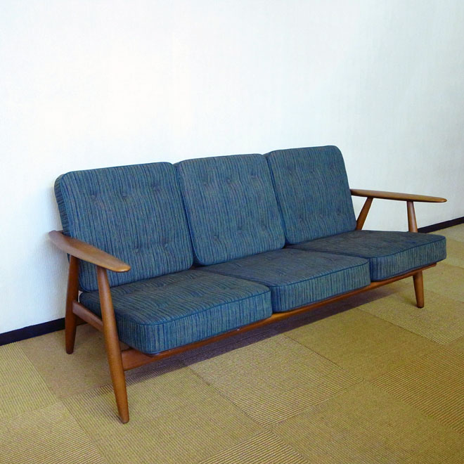 Hans・J・Wegner/ハンス・J・ウェグナー GE240　ソファ GETAMA サブ画像1