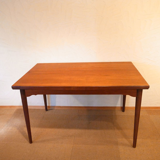 デンマーク製 ダイニングテーブル 【Teak】 北欧ビンテージ家具 メイン画像