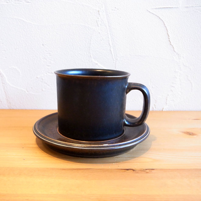 Ulla Procope/ウラ・プロコッペ　ルスカ　マグ＆ソーサー メイン画像