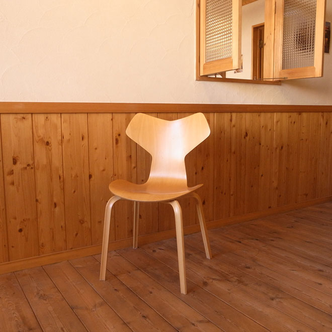 Arne Jacobsen / アルネ・ヤコブセン フリッツ・ハンセン 3130グランプリチェア 【ビーチ】 北欧ビンテージ家具 メイン画像