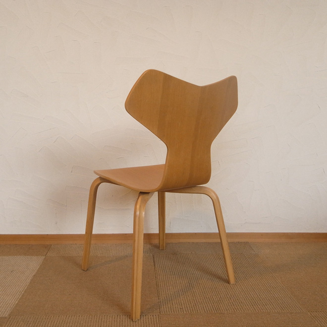 Arne Jacobsen / アルネ・ヤコブセン フリッツ・ハンセン 3130 グランプリチェア【ビーチ】 北欧ビンテージ家具 サブ画像2