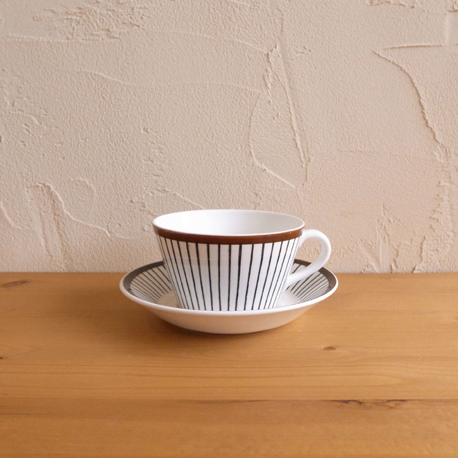 Stig Lindberg/スティッグ・リンドベリ　スピサ・リブ　ティーカップ＆ソーサー メイン画像