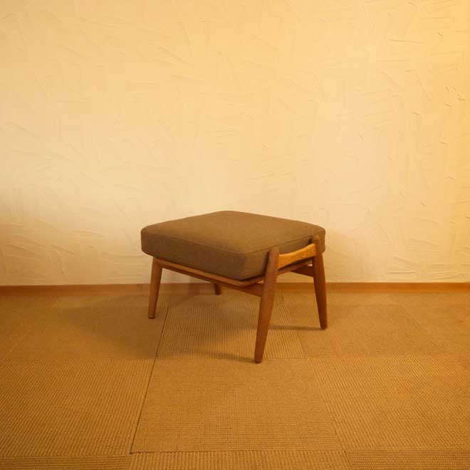 Hans・J・Wegner/ハンス・J・ウェグナー　GE240　オットマン GETAMA メイン画像