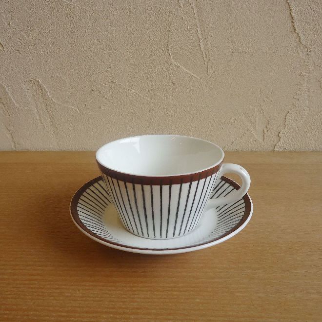 Stig Lindberg / スティッグ・リンドベリ　スピサ・リブ   ティーカップ＆ソーサー メイン画像