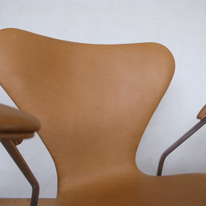 Arne Jacobsen / アルネ・ヤコブセン フリッツ・ハンセン 3207 セブンチェア　レザー 北欧ビンテージ家具 サブ画像3