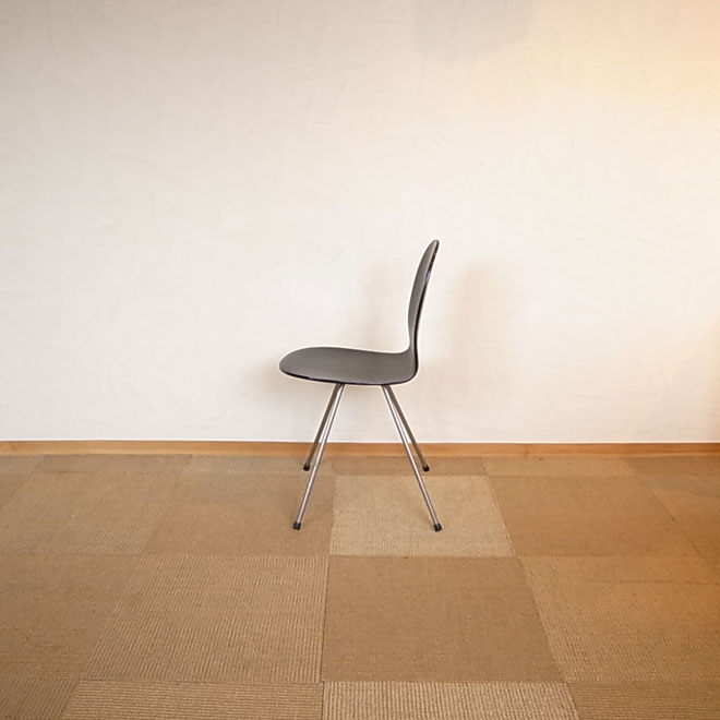 Arne Jacobsen / アルネ・ヤコブセン フリッツ・ハンセン Tongue　chair 北欧ビンテージ家具 サブ画像1