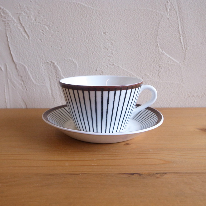 Stig Lindberg / スティッグ・リンドベリ グスタフスベリ Spisa Ribb / スピサリブ ティーカップ＆ソーサー メイン画像