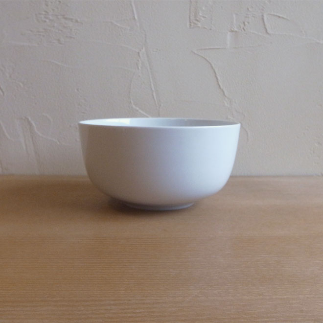 Henning Koppel / ヘニング・コッペル B&G White Koppel / ホワイトコッペル 　ボウル【21ｃｍ】 メイン画像