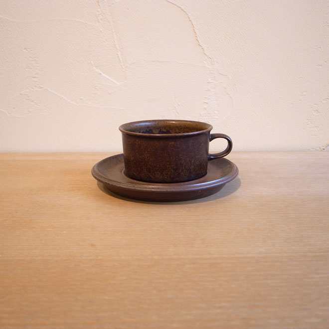 Ulla Procope / ウラ・プロコッペ ARABIA Ruska / ルスカ ティーカップ＆ソーサー メイン画像