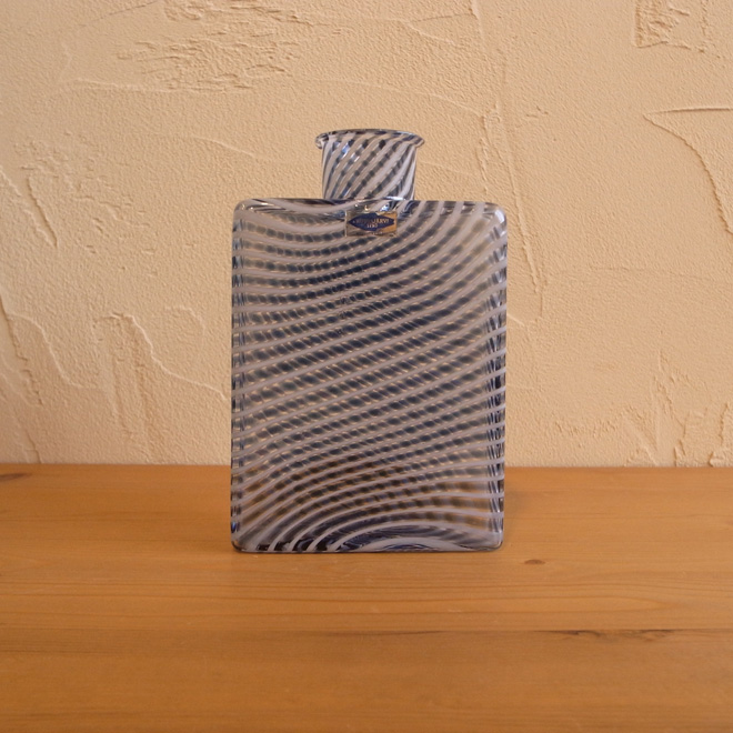 Kaj Franck / カイ・フランク ヌータヤルヴィ annual bottle メイン画像