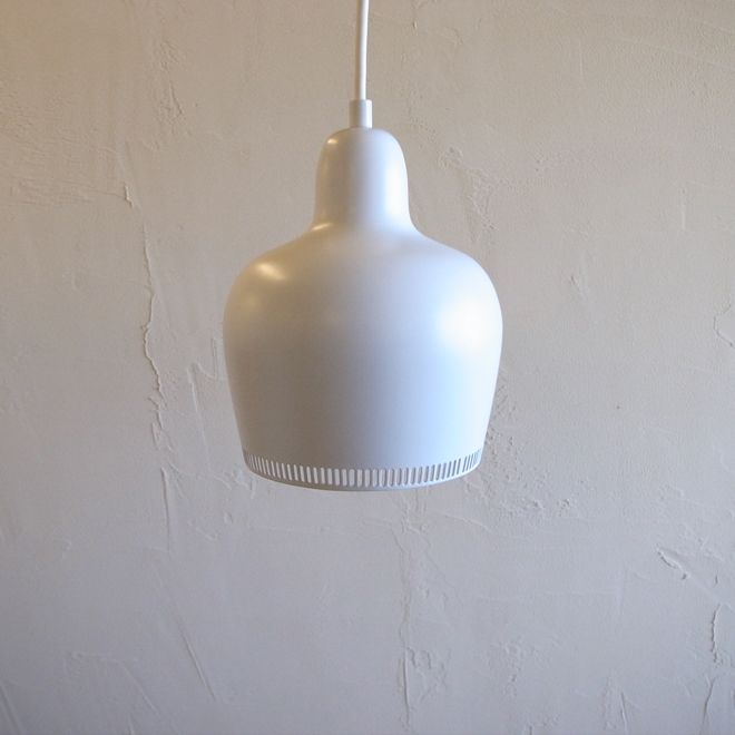 Alvar Aalto / アルヴァ・アアルト ゴールデンベル　ホワイト【委託品】 メイン画像